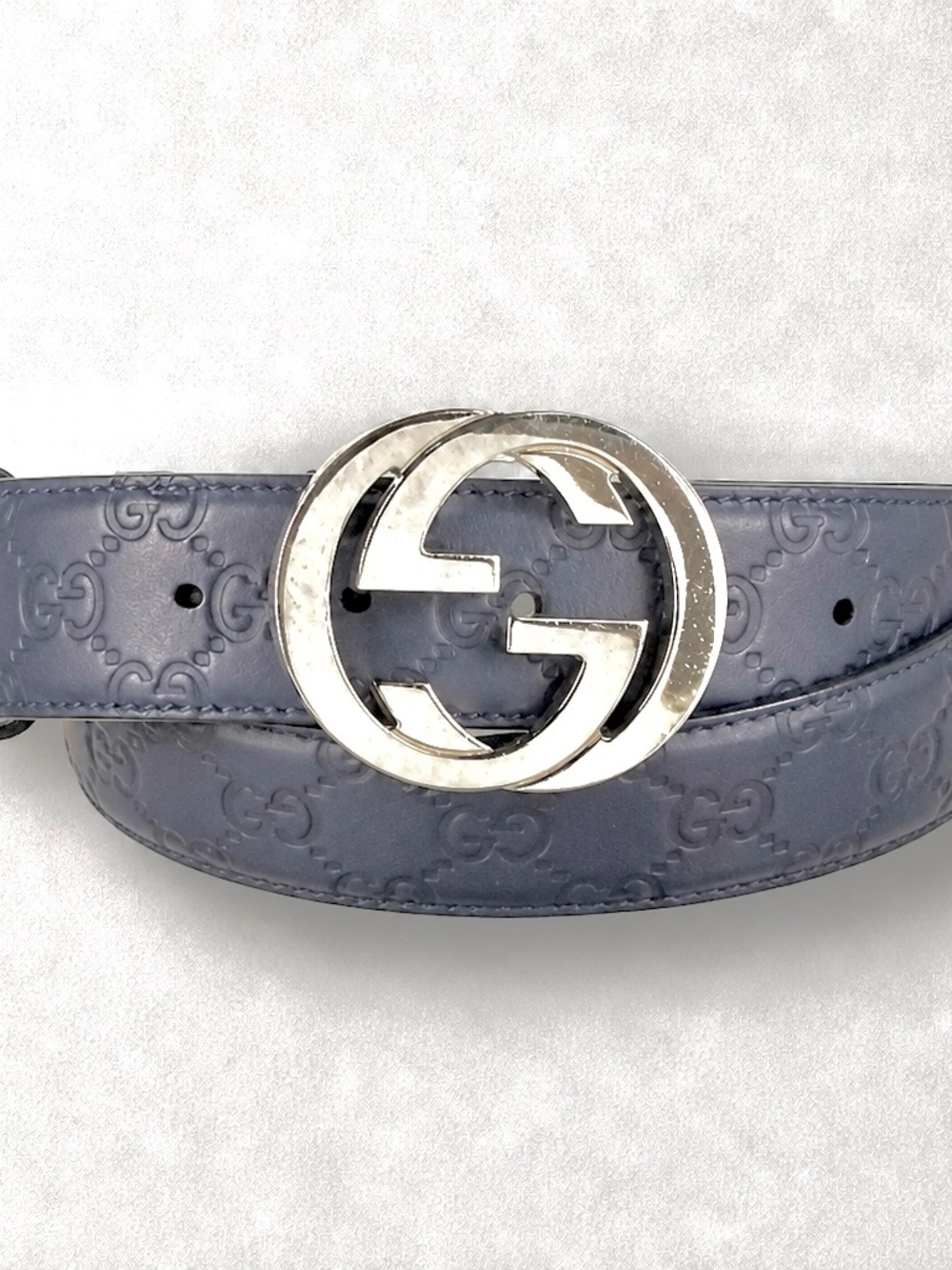 GUCCI Guccissima , Genuine Leather Belt , Color Grey with silver Buckle, Size OS